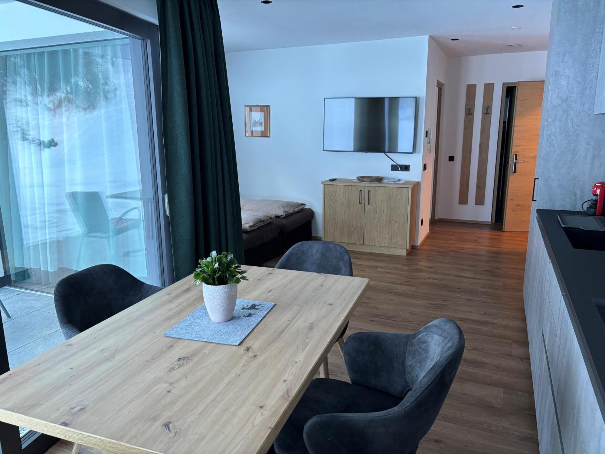Appartements Pedescin St. Ulrich in Gröden Exterior foto
